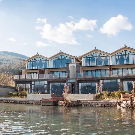 Walden Lugu Lake Zen Retreat Ninglang Yi Bagian luar foto
